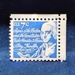 Uncirculated USA 1972 Benjamin Franklin 7 cent Stamp!!
